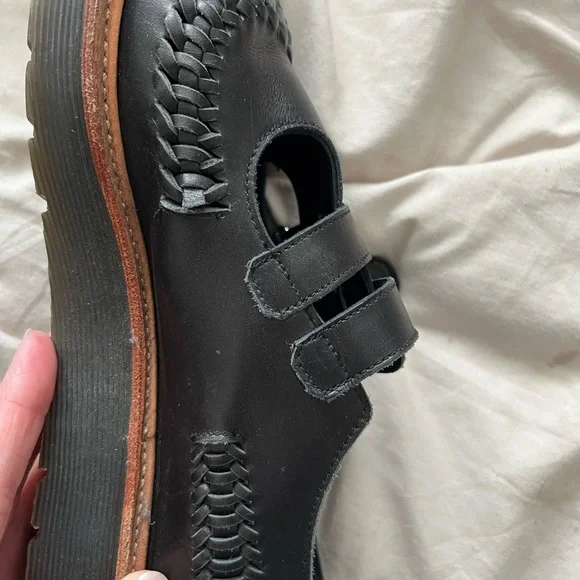 Rare find! Mary Jane Dr Martens. - Picture 8 of 8